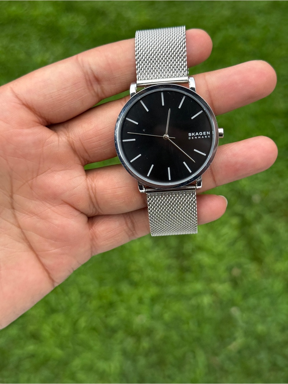 Skagen men’s classic Stainless Steel Mesh Bracelet Watch - Black Dial